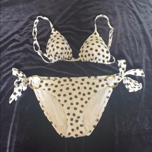 Victoria’s Secret bikini size M